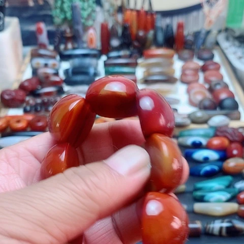 玛瑙/玉髓合金颈饰