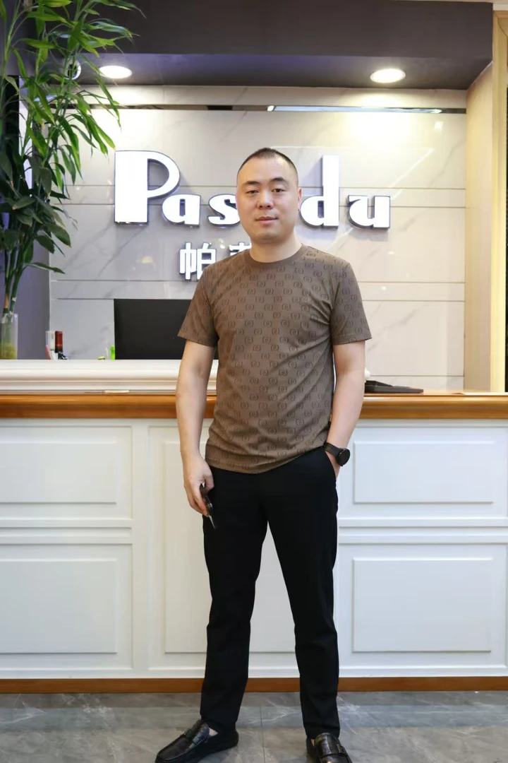 帕萨度男士夏季时尚休闲圆领T恤KDPM823112