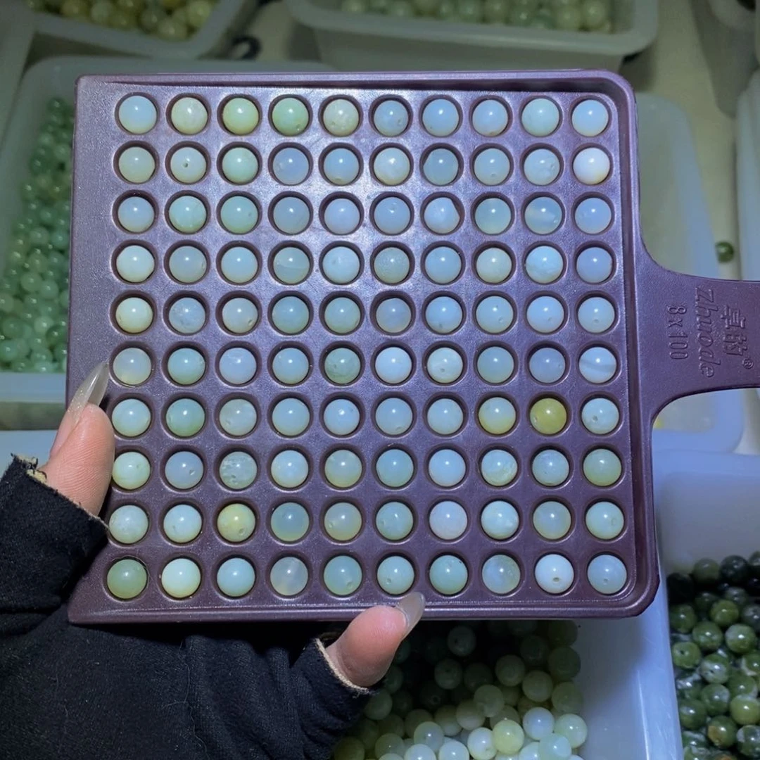 【闪购商品】蛇纹石玉颈饰未镶嵌130