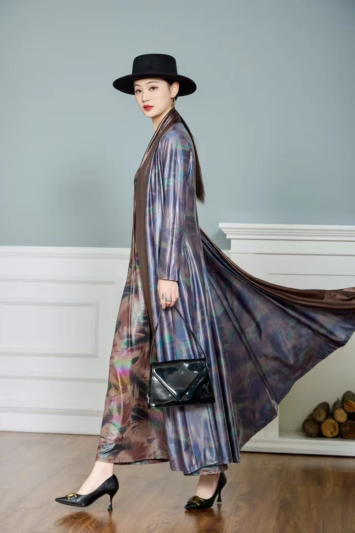 原创定制特种工艺复古风衣时尚套装