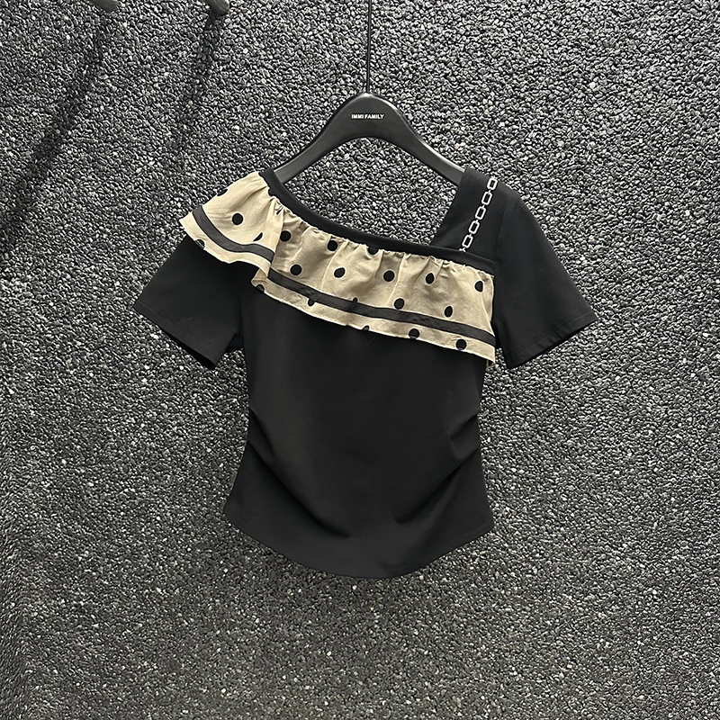 “千纸鹤”斜领波点荷叶边拼接高级感时尚洋气显瘦夏季短袖T恤女