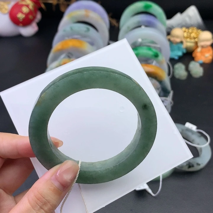 定制翡翠手镯未镶嵌