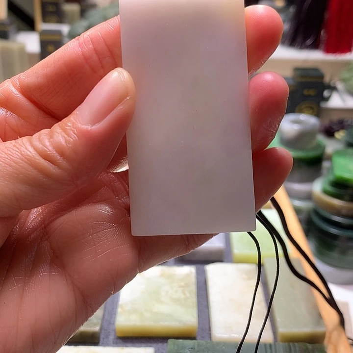 和田玉未镶嵌珠宝半成品