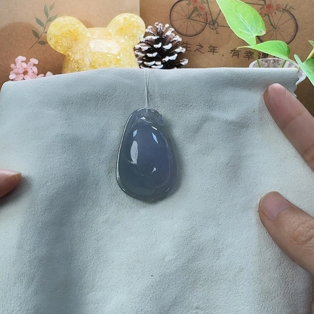 翡翠未镶嵌颈饰翡翠颈饰