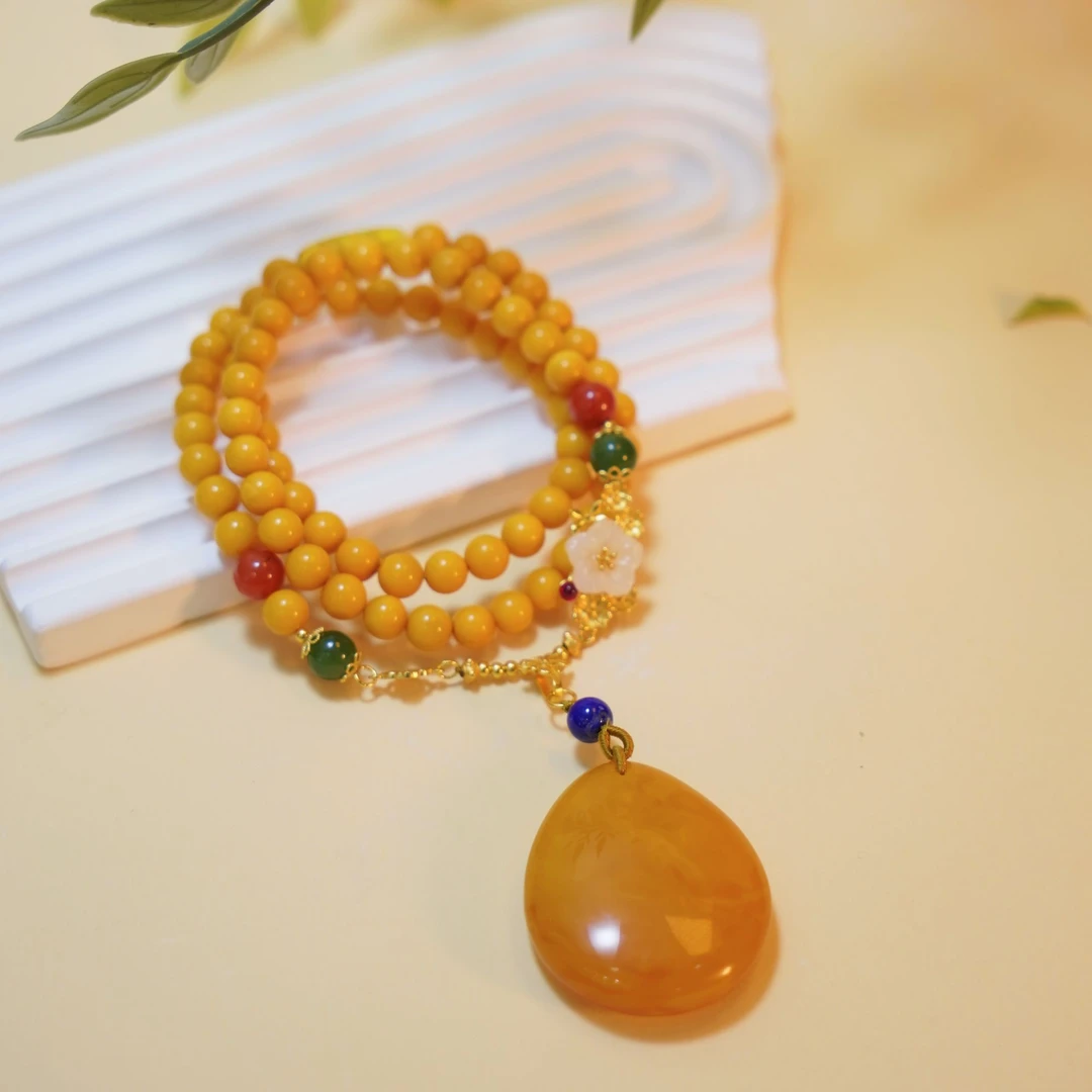 【厚爱公主专享】琥珀蜜蜡水滴吊坠 A02136多样性发一