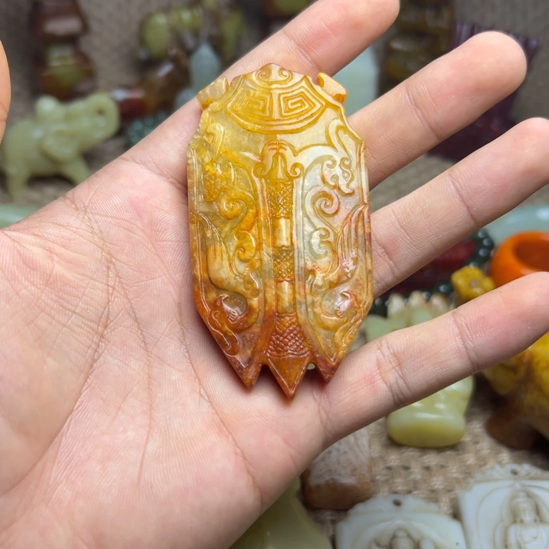 未镶嵌蛇纹石玉颈饰