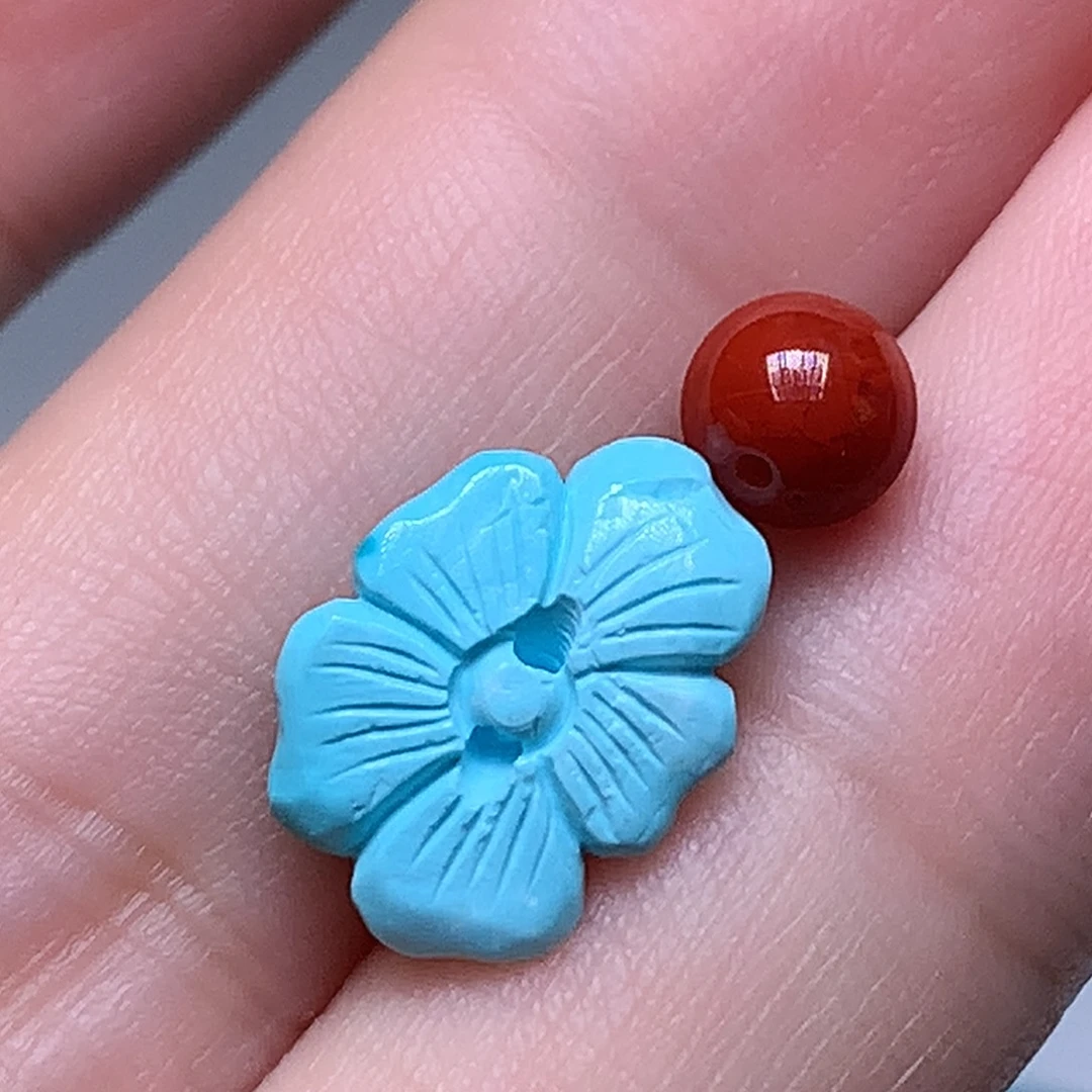 情***婆南红玛瑙未镶嵌珠宝奇石