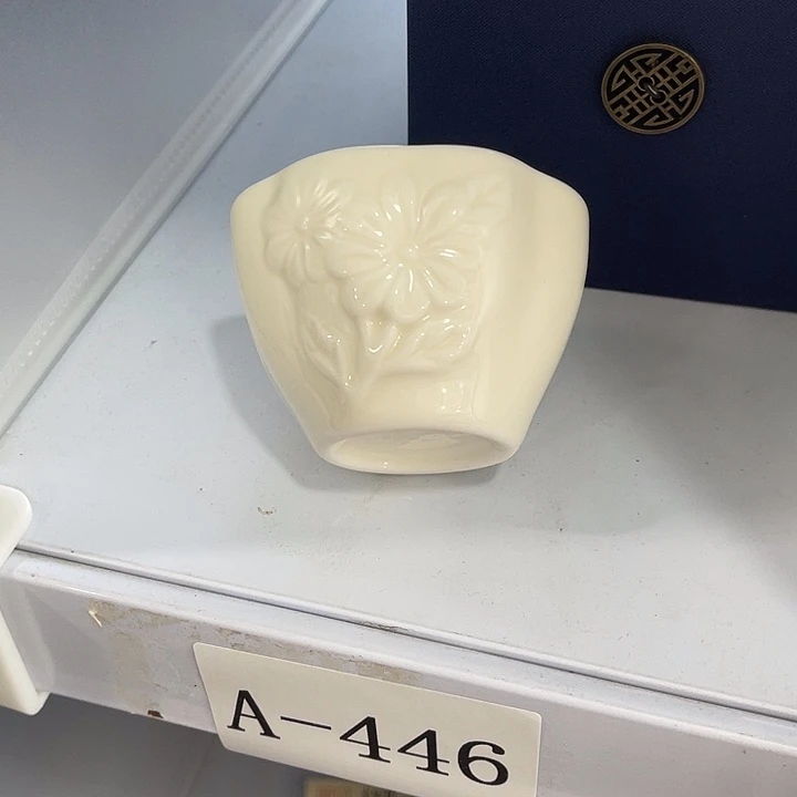 福利待遇多多哦哦哦