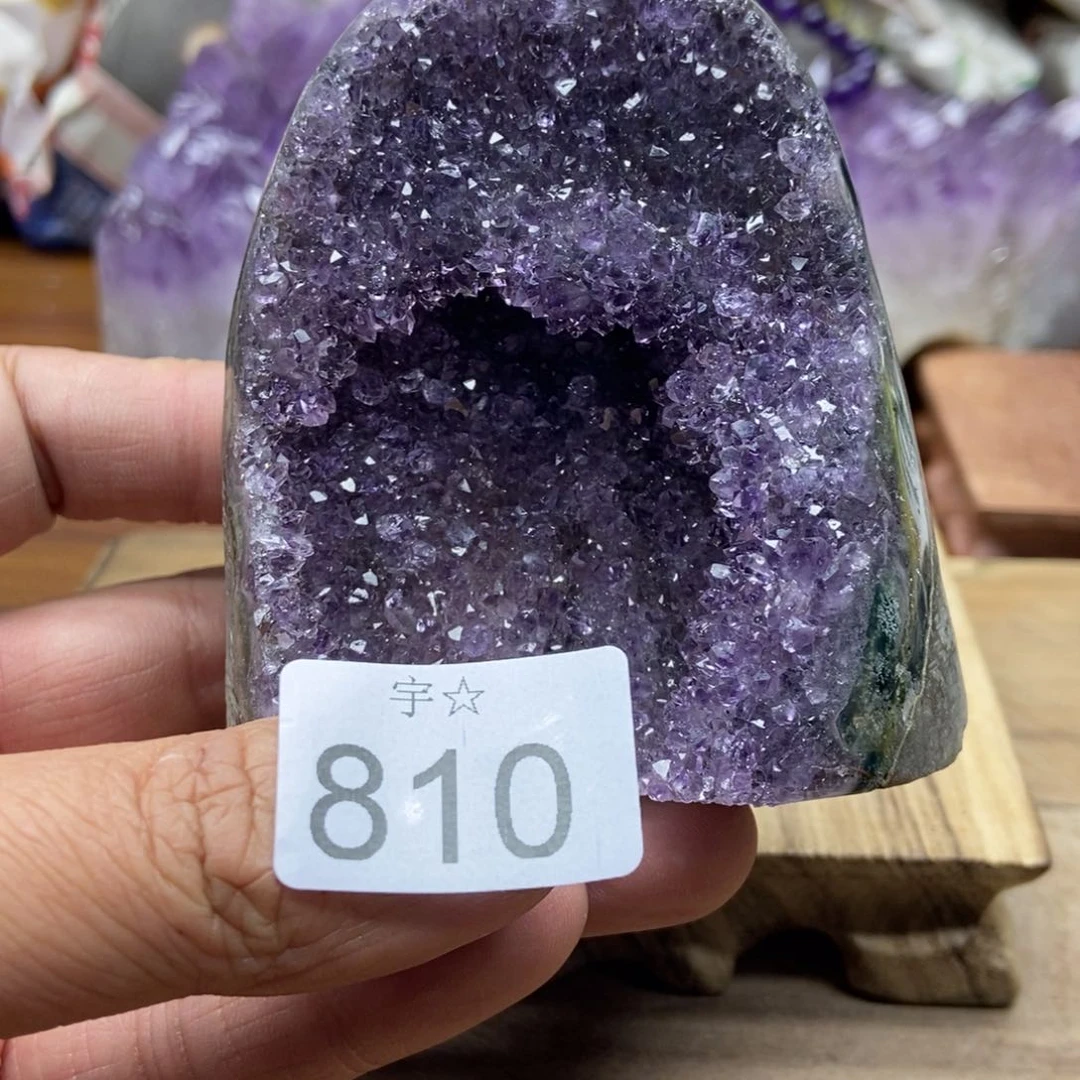 紫晶天然水晶摆件未镶嵌