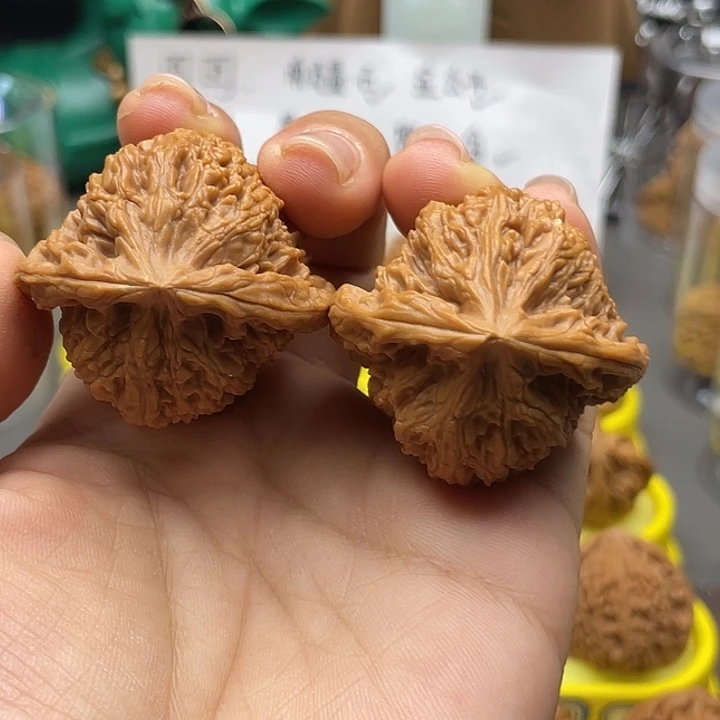 文玩核桃把件007号，41尺全品三角疆