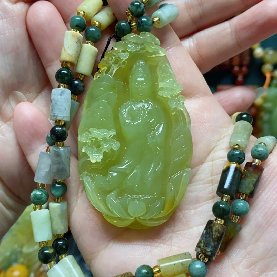 岫玉吊坠(赠链)未镶嵌看*