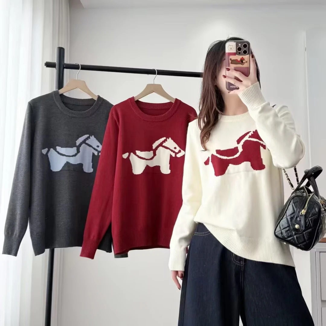 大码冬季过年款毛针织衫圆领少女风提花印花小马套头毛衣