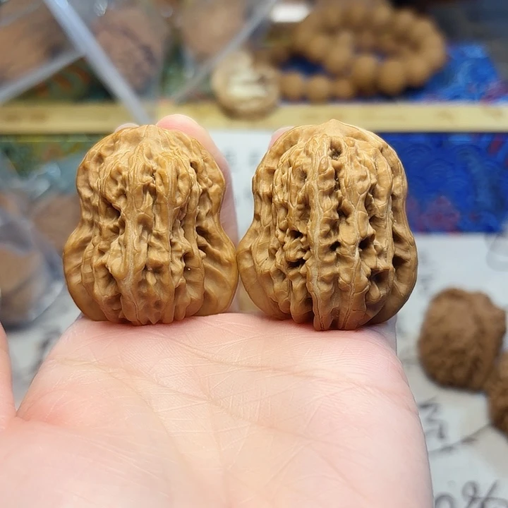 文玩核桃吊坠葫芦