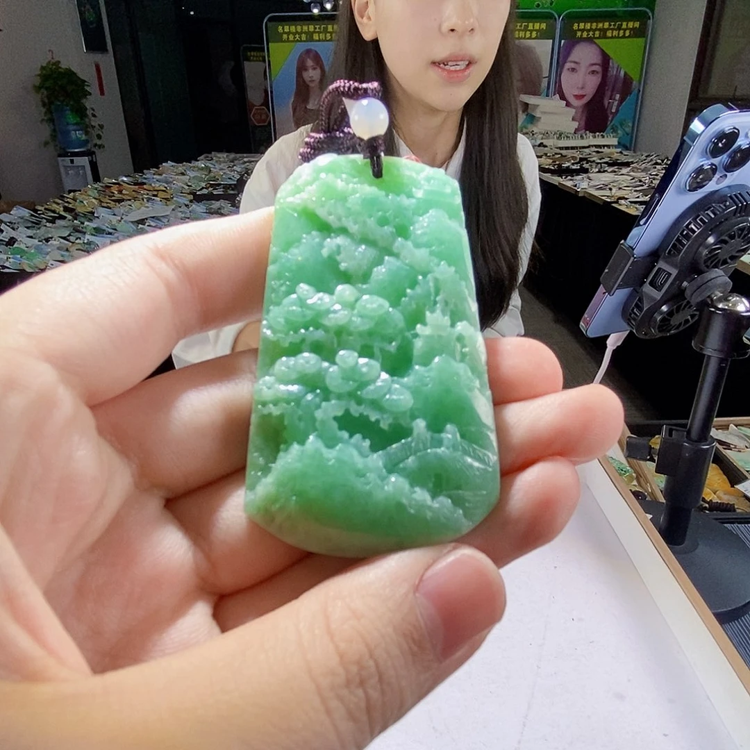 颈饰未镶嵌翡翠翡翠