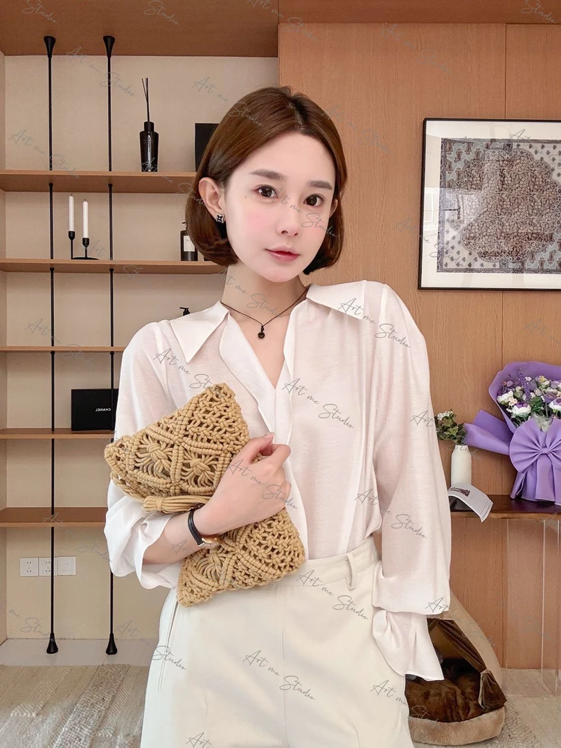 荷叶边层次飘感凉爽醋酸两色翻领上衣w1418q2