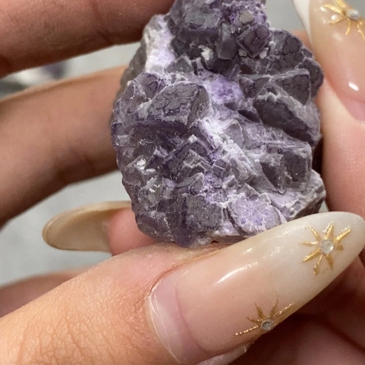 高***动石材紫边子影视福利