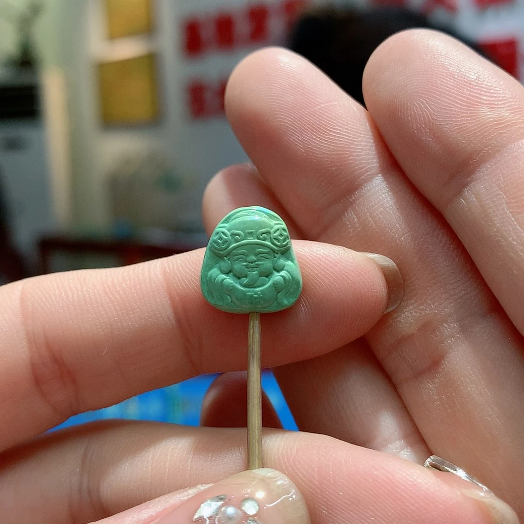 绿松石配饰未镶嵌