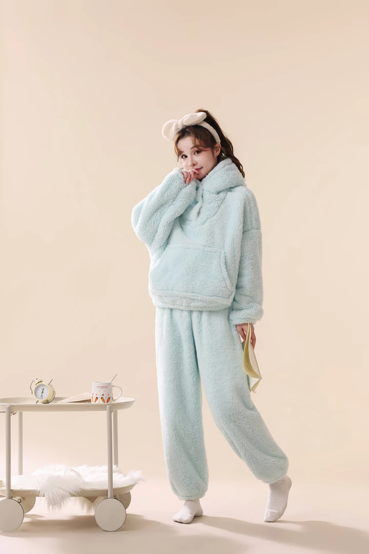 三斤重变态厚可外穿-20℃睡衣舒适女士中长款连帽睡衣保暖套装