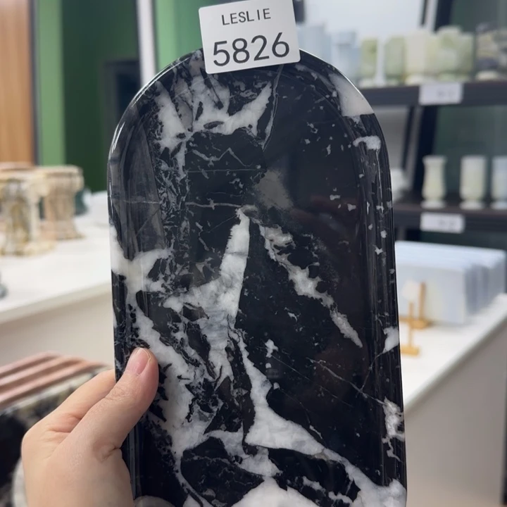 L5826。。。。。。。。福利