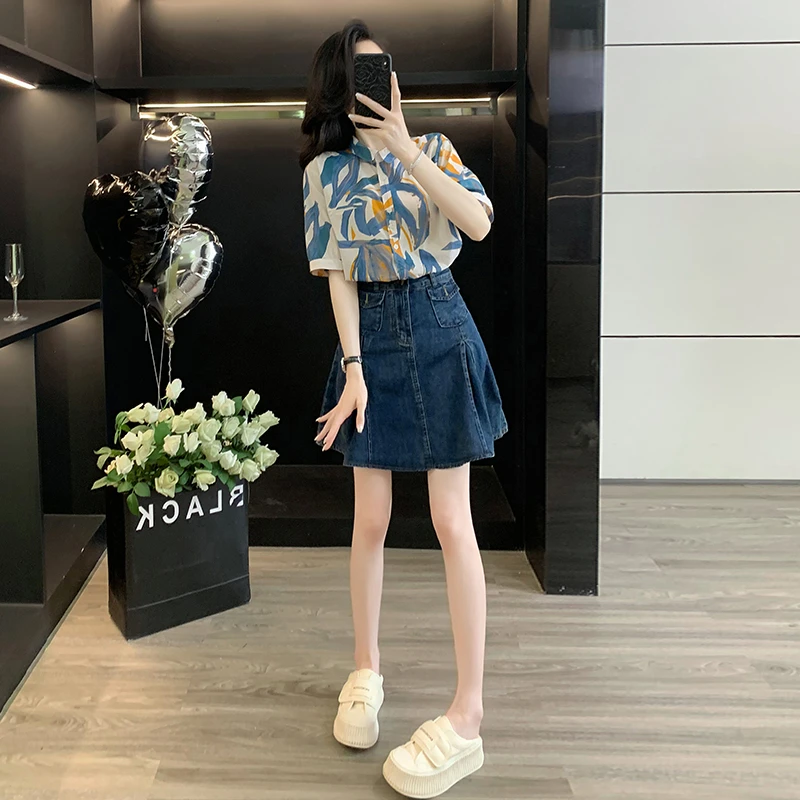 港风短袖衬衫女雪纺减龄上衣牛仔半身裙大屁股遮肉裙子小个子伞裙