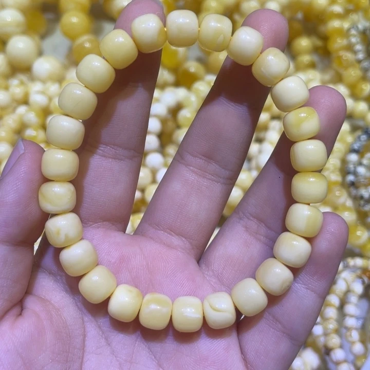 蜜蜡未镶嵌珠宝奇石8.8m