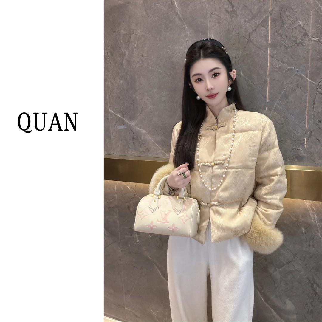 【灼灼芳华】冬季新中式时尚气质百搭轻奢提花保暖狐狸毛鹅绒服