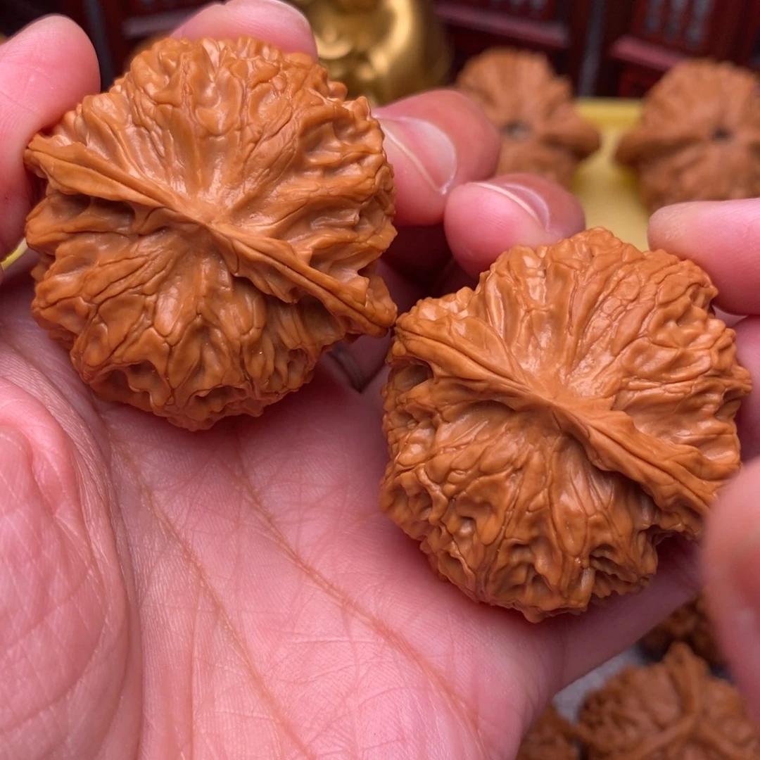 ****俊文玩核桃把件全品苹果42尺天花板绝配