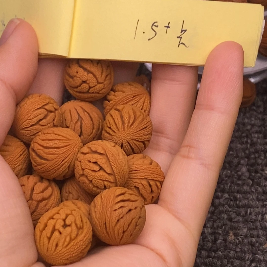 秦岭山脉龙纹桃核 16