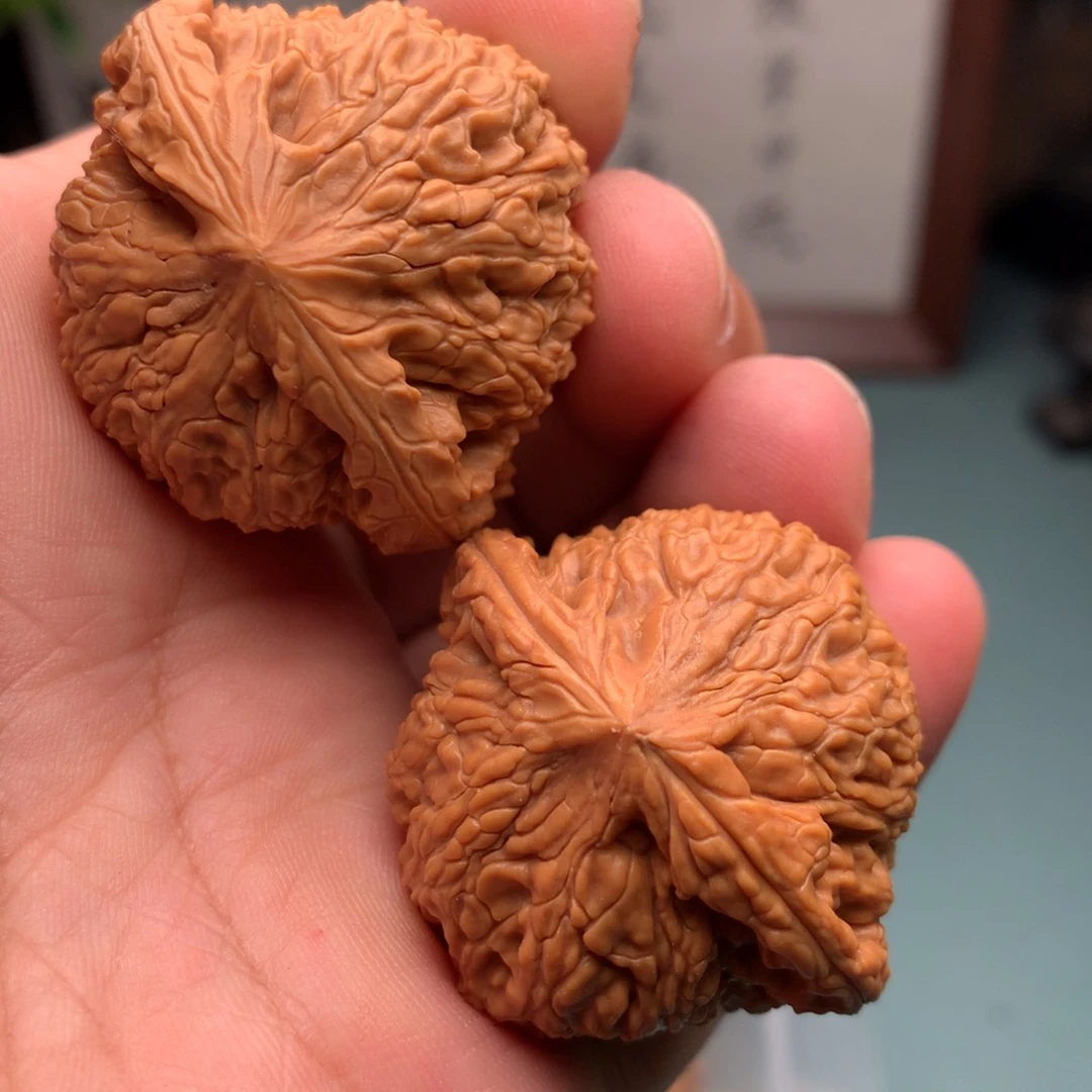 菲***文玩核桃吊坠泥鳅46