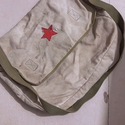 香榧木风*Fgfhfhghvhvv