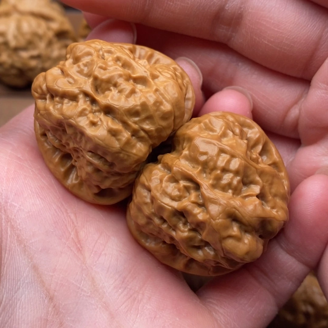 【闪购商品】文玩核桃把件用****4边38左右