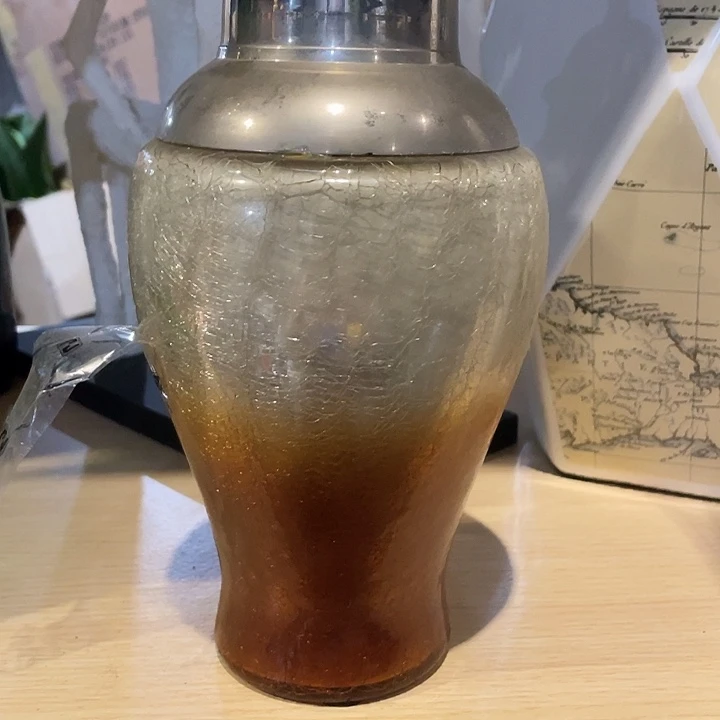 A***l陶瓷花瓶，部分微瑕