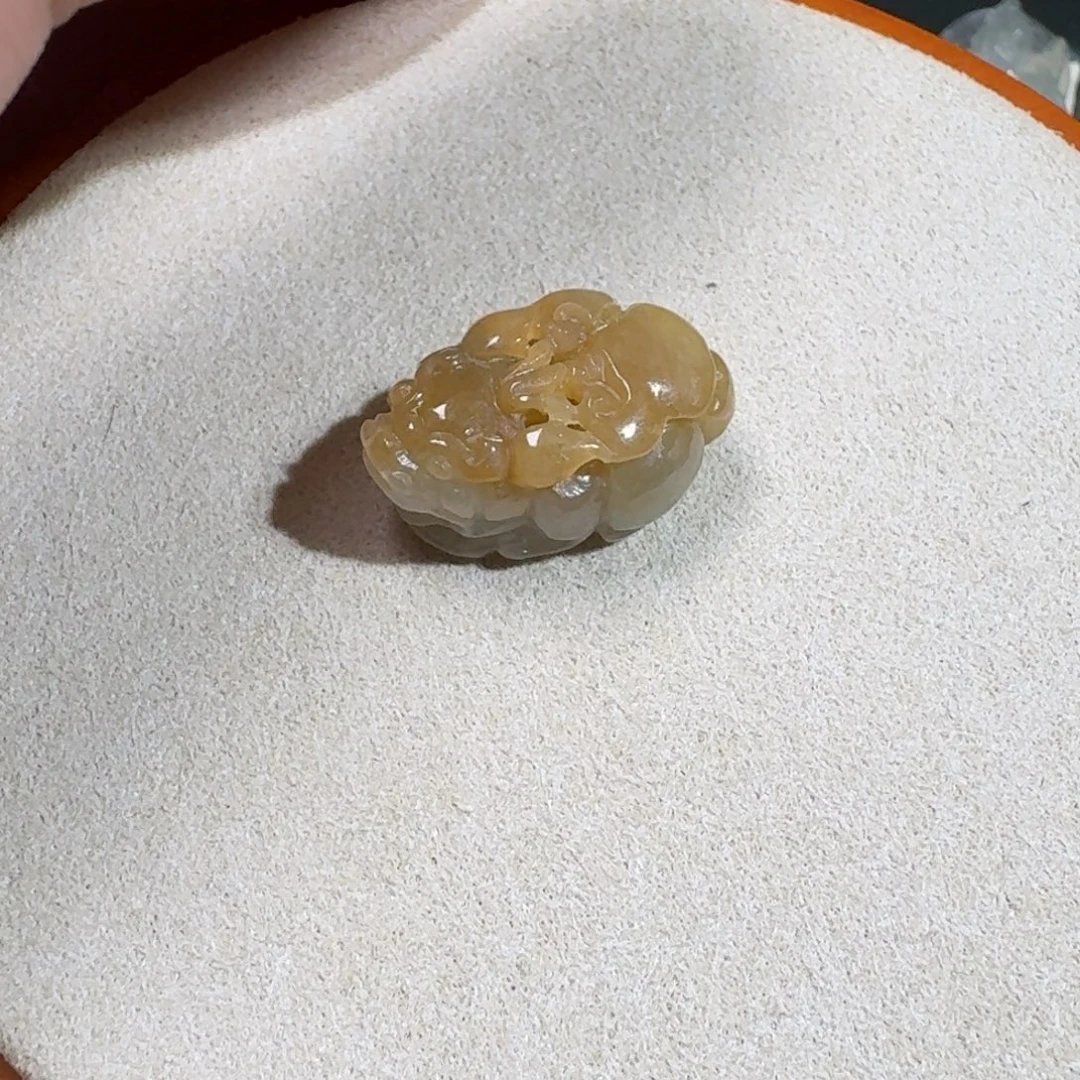翡翠未镶嵌颈饰天然A货翡翠吊坠