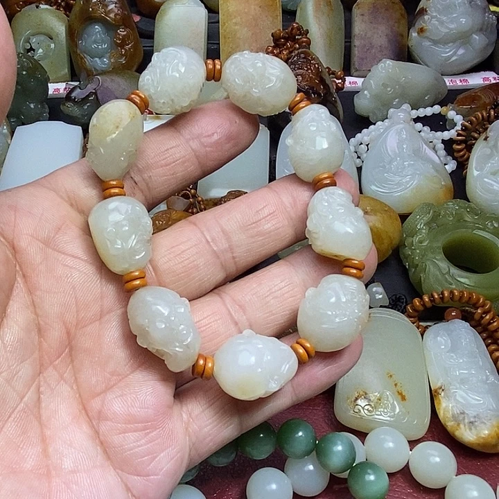 和田玉吊坠(不含链)未镶嵌石*湖