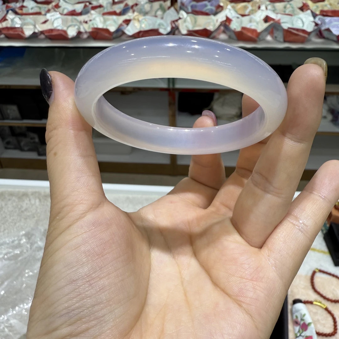 天然玛瑙玉髓手镯58.5不退不换