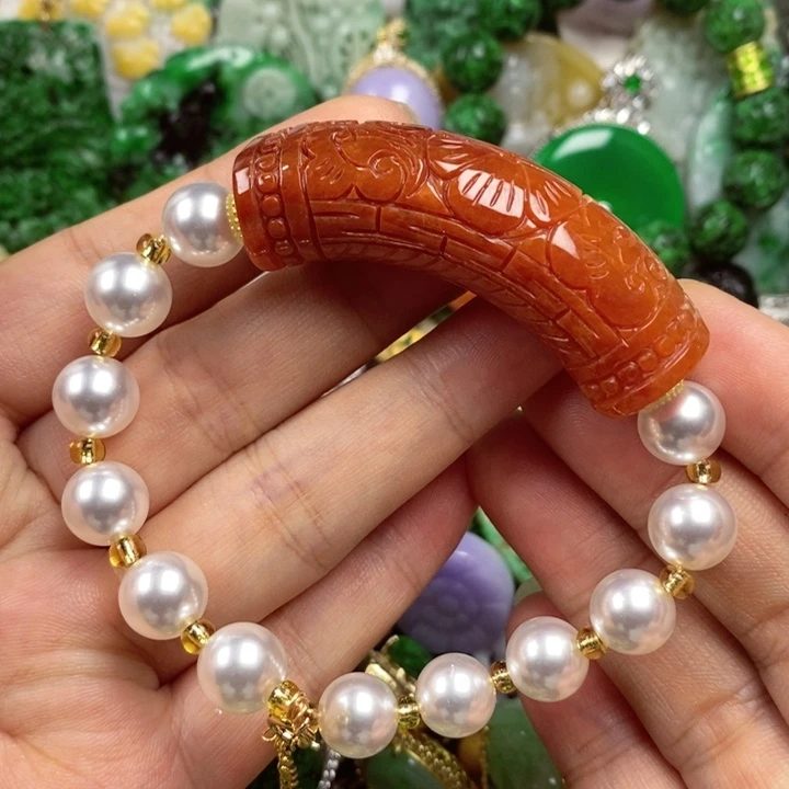 吊坠(赠链)未镶嵌翡翠