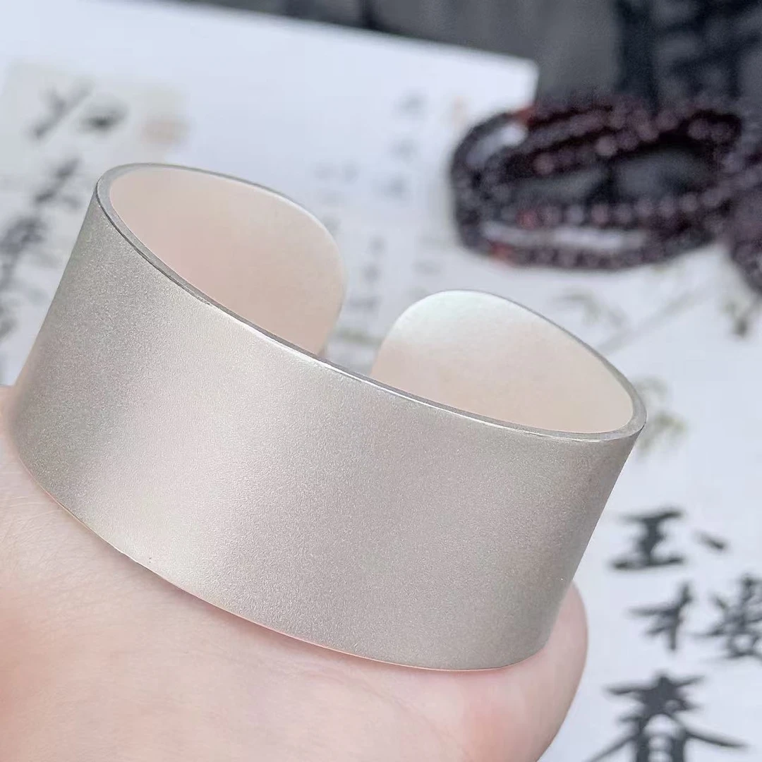 足银银制品 古法宽面手镯足银999此款为定制不退不换