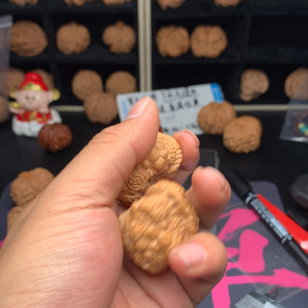 文玩核桃把件锤***子核桃