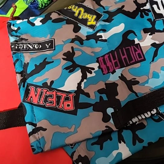 小伞包发两个，，，，