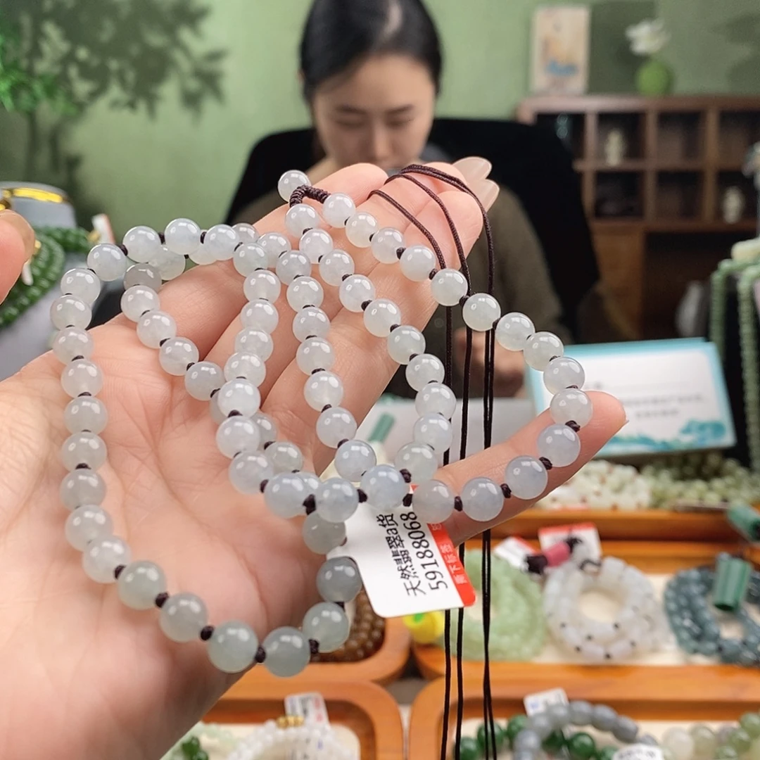 捷***优颈饰未镶嵌翡翠天然翡翠项链