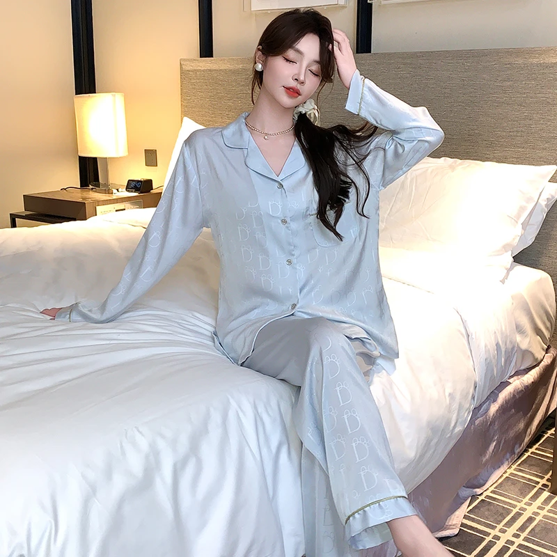 2025冰丝款女式春秋清凉透气轻盈显瘦百搭舒适爆款家居服套装长袖