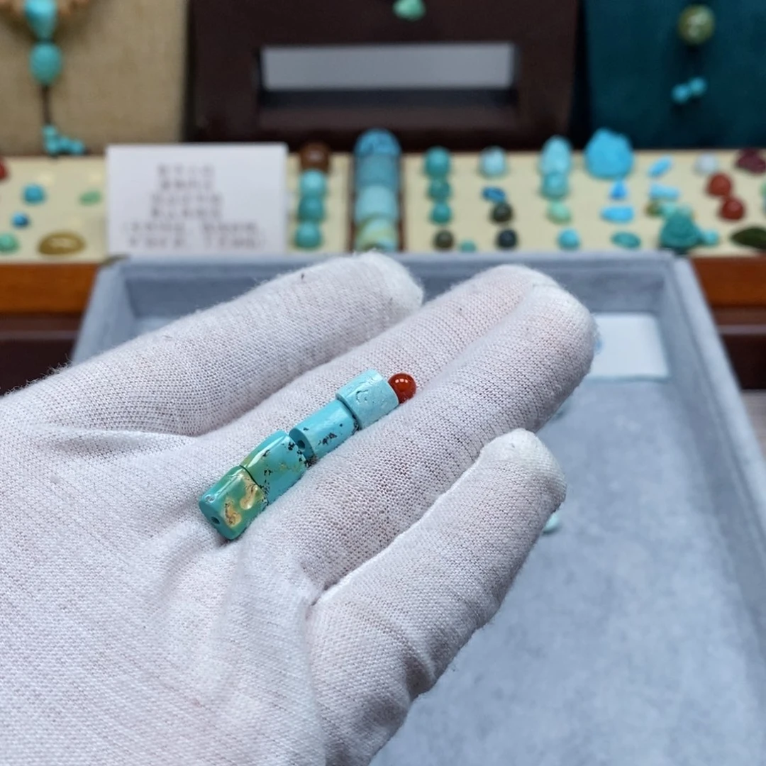 未镶嵌配饰南红玛瑙