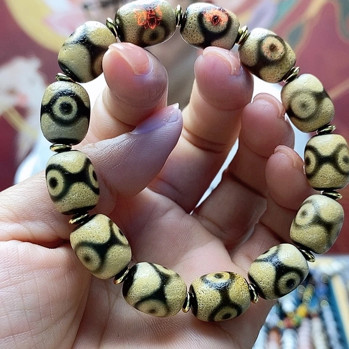 玛瑙/玉髓合金颈饰