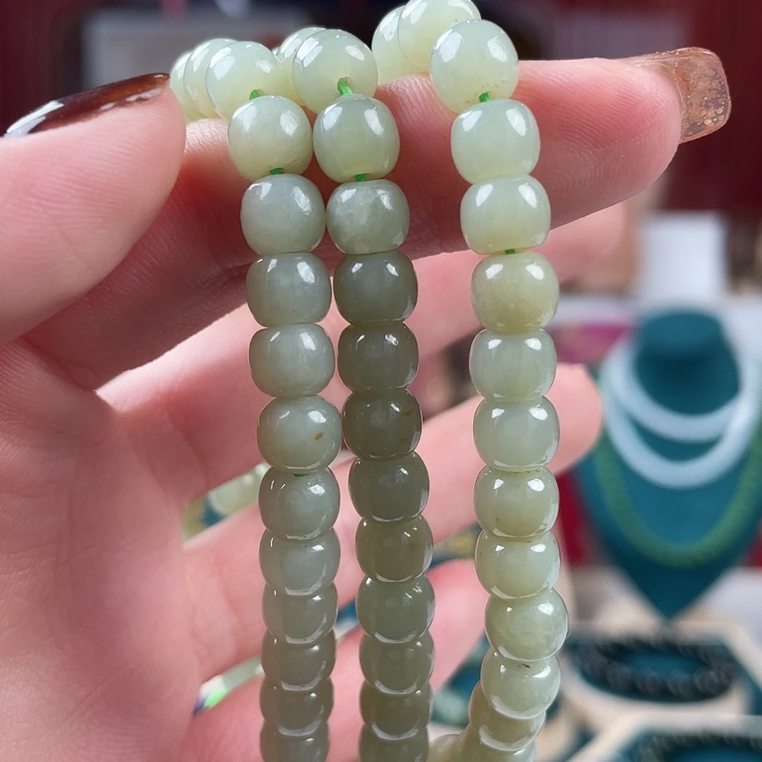 和田玉未镶嵌手串