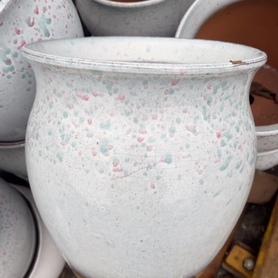 红陶口21高24x瑕疵