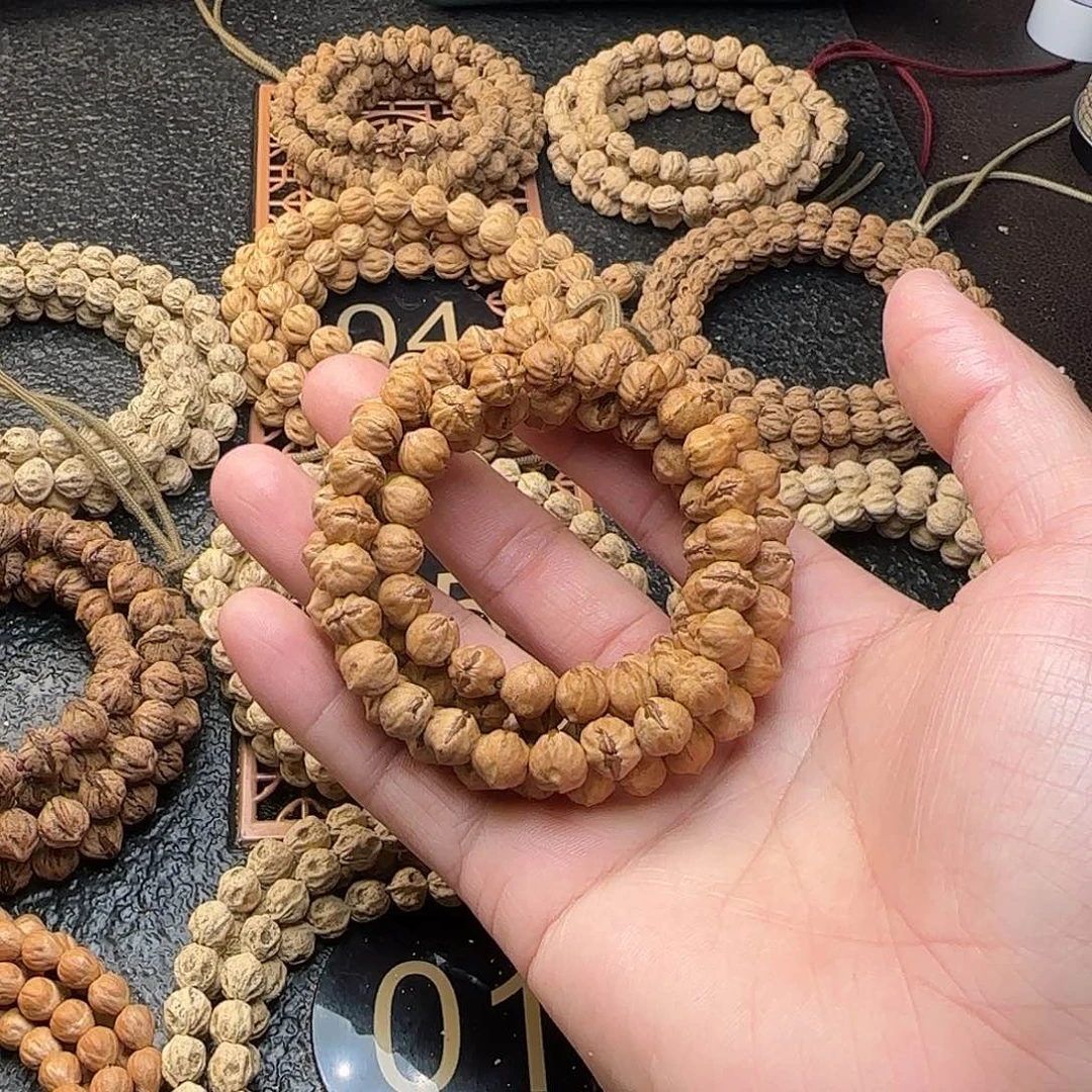 嗨***胖柏香籽/百香籽吊坠