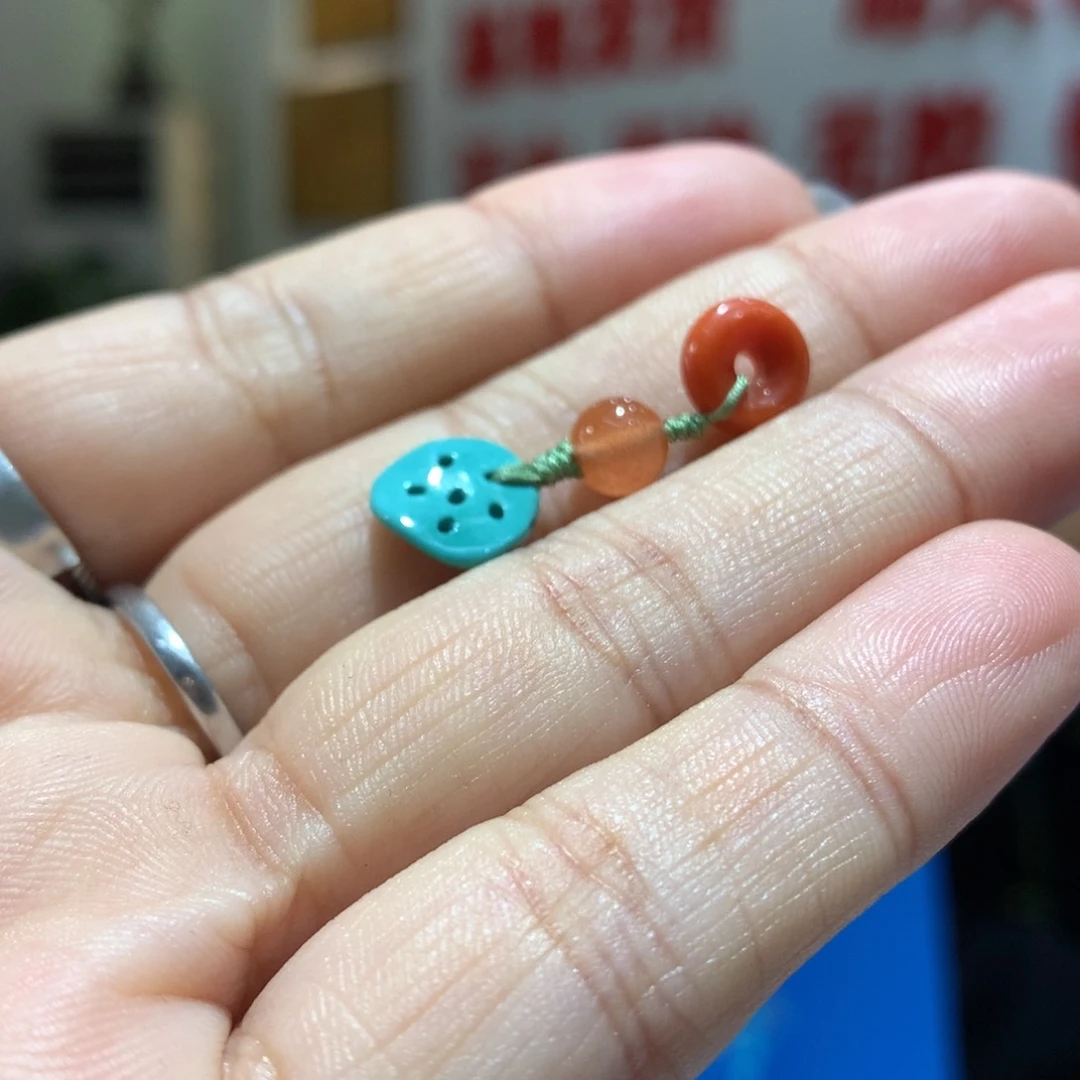 未镶嵌配饰南红玛瑙