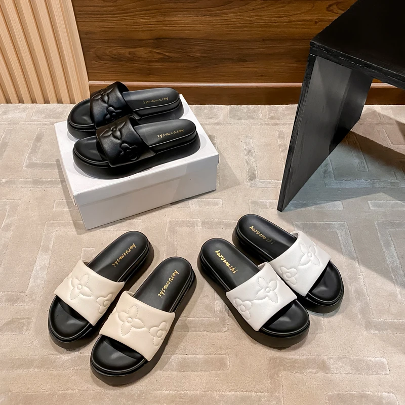 增高5cm~厚底拖鞋女夏季2025新款外穿度假海边沙滩小个子松糕凉拖