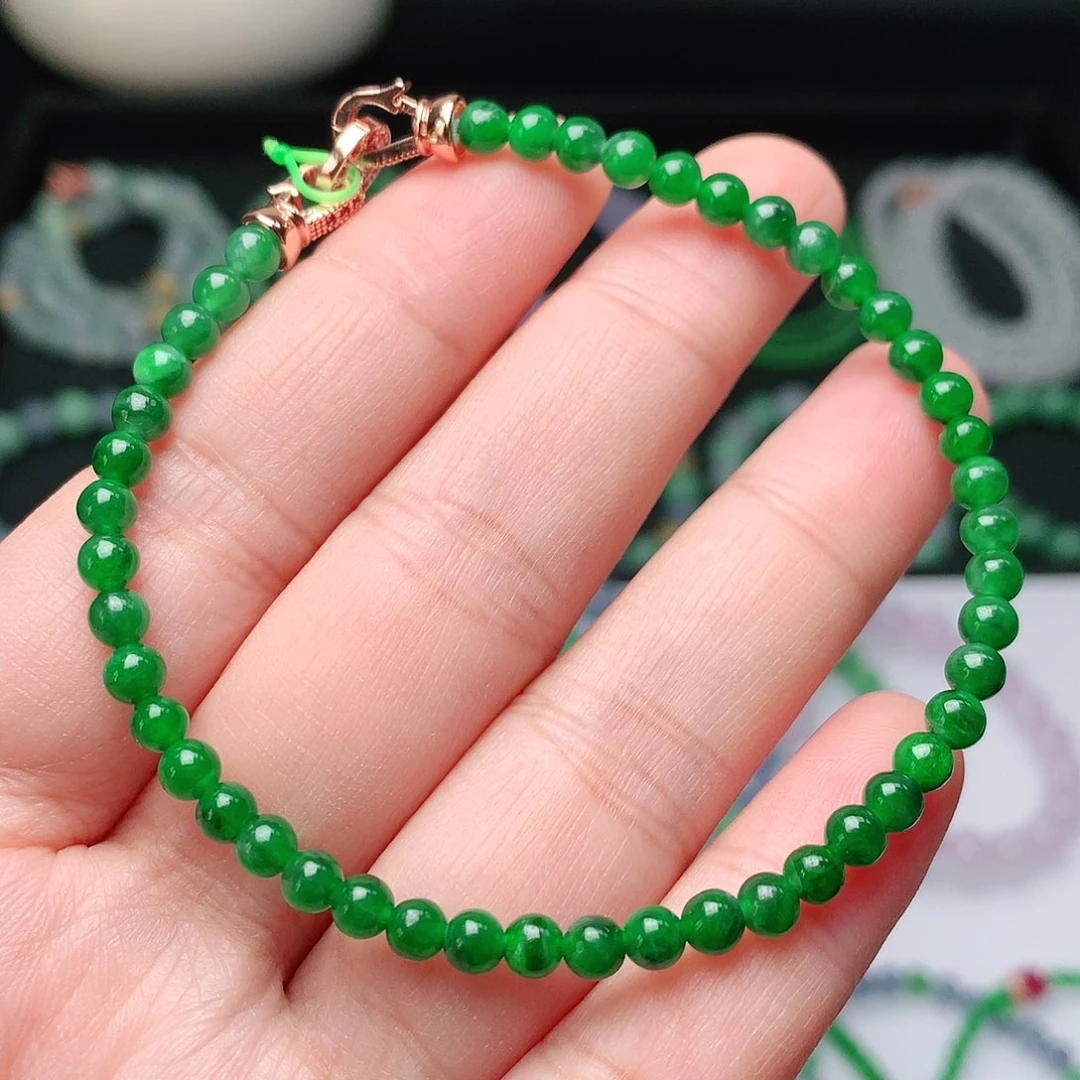 翡翠手链未镶嵌翡翠
