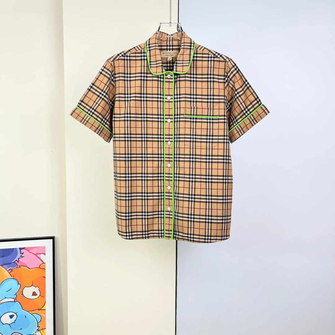 99新 BURBERRY/博柏利 短袖衬衫/UK8码/Xsp32628